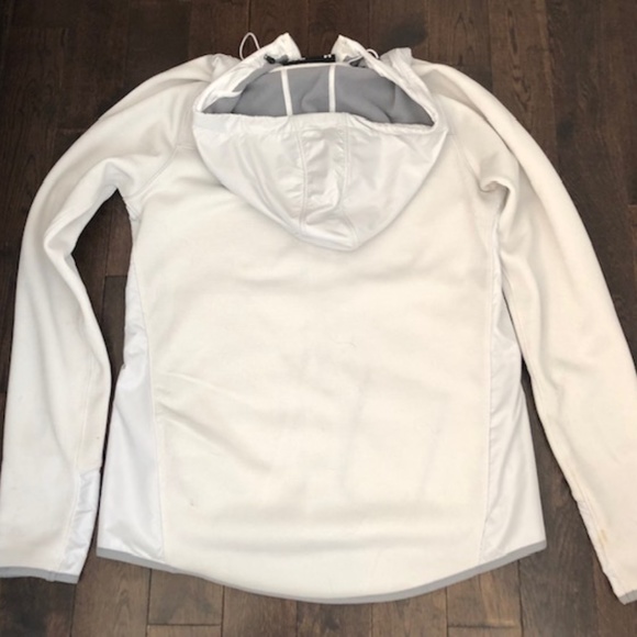Women’s Under Armour White Soft Shell Jacket - Medium - Picture 2 of 5
